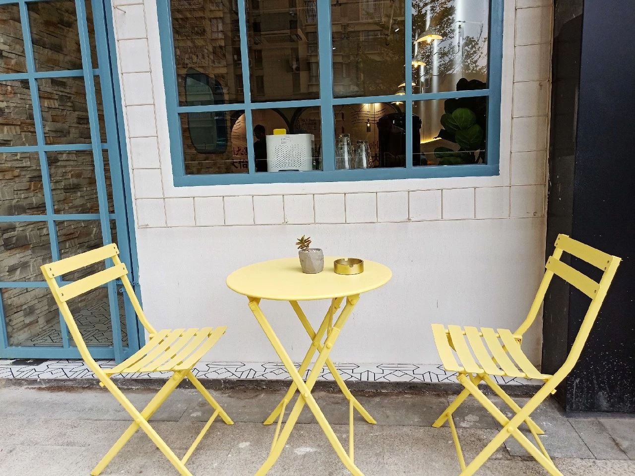 美国回来的90后夫妻开了间美式日料店，里面竟藏着超正宗的波奇饭