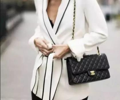 香奈儿chanel老佛爷发展史,chanel中古包法式复古风