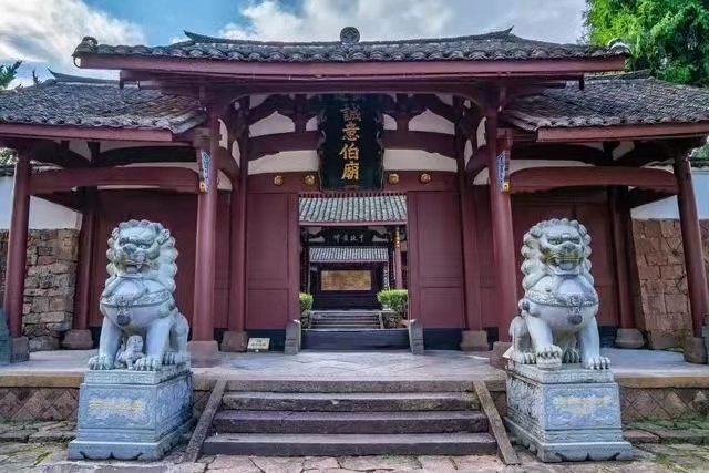 不止是高楼璀璨，这座历史文化名城里英杰荟萃，你知道哪些？多处名人故里等你拜访~