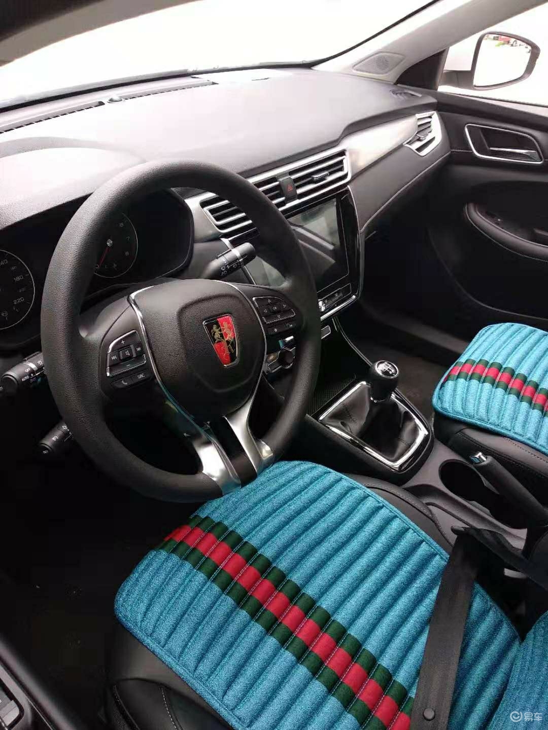 5-6万的自动挡新车荣威i5,花2万六买个19款荣威i5手动值得吗