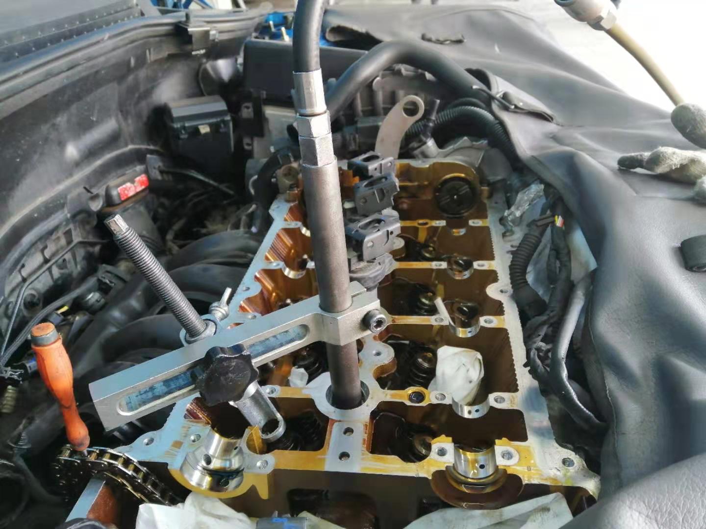 mini急加油门回火,mini急加油怠速下降