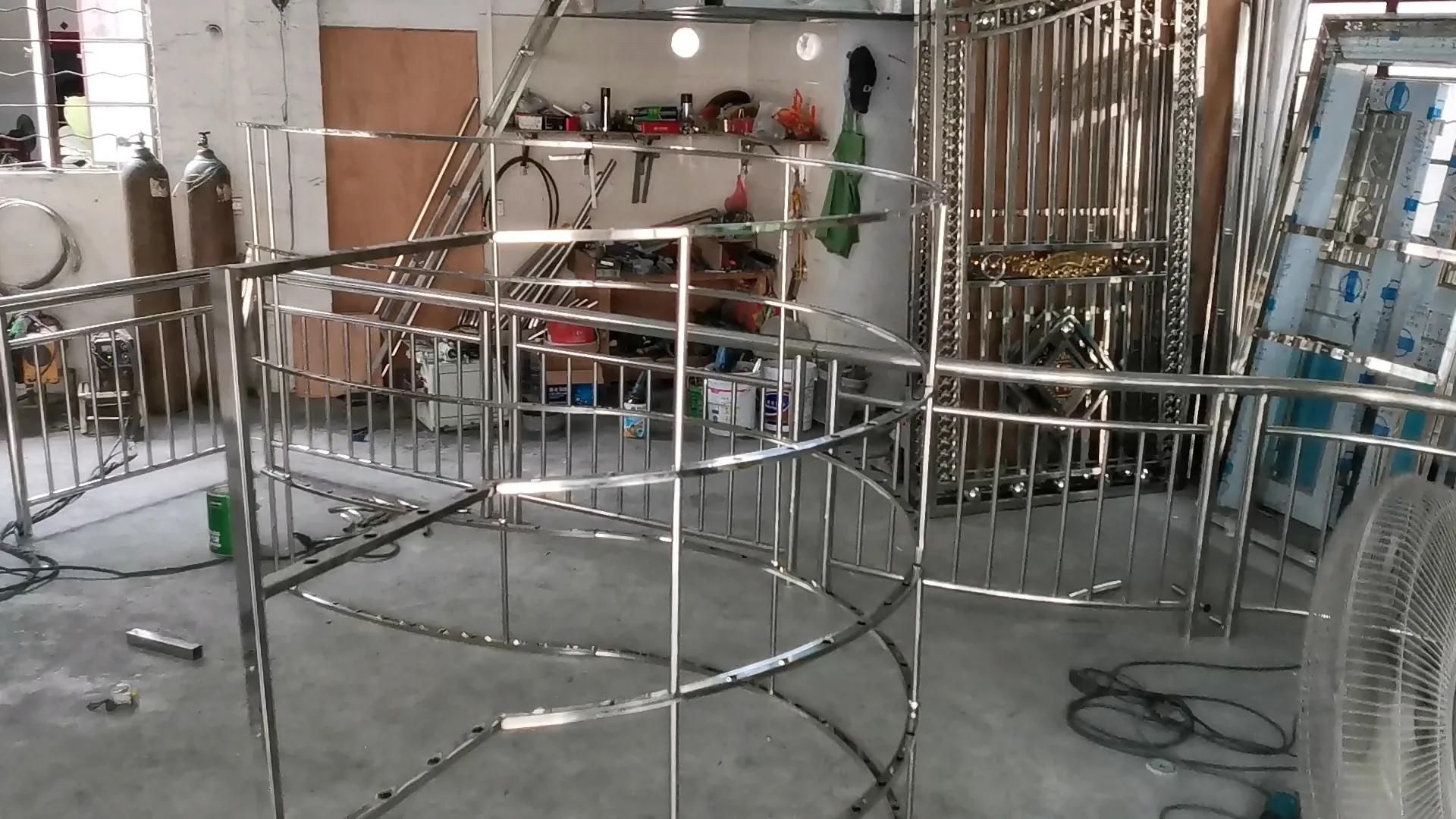 异形不锈钢防盗网,不锈钢防盗栏杆设计