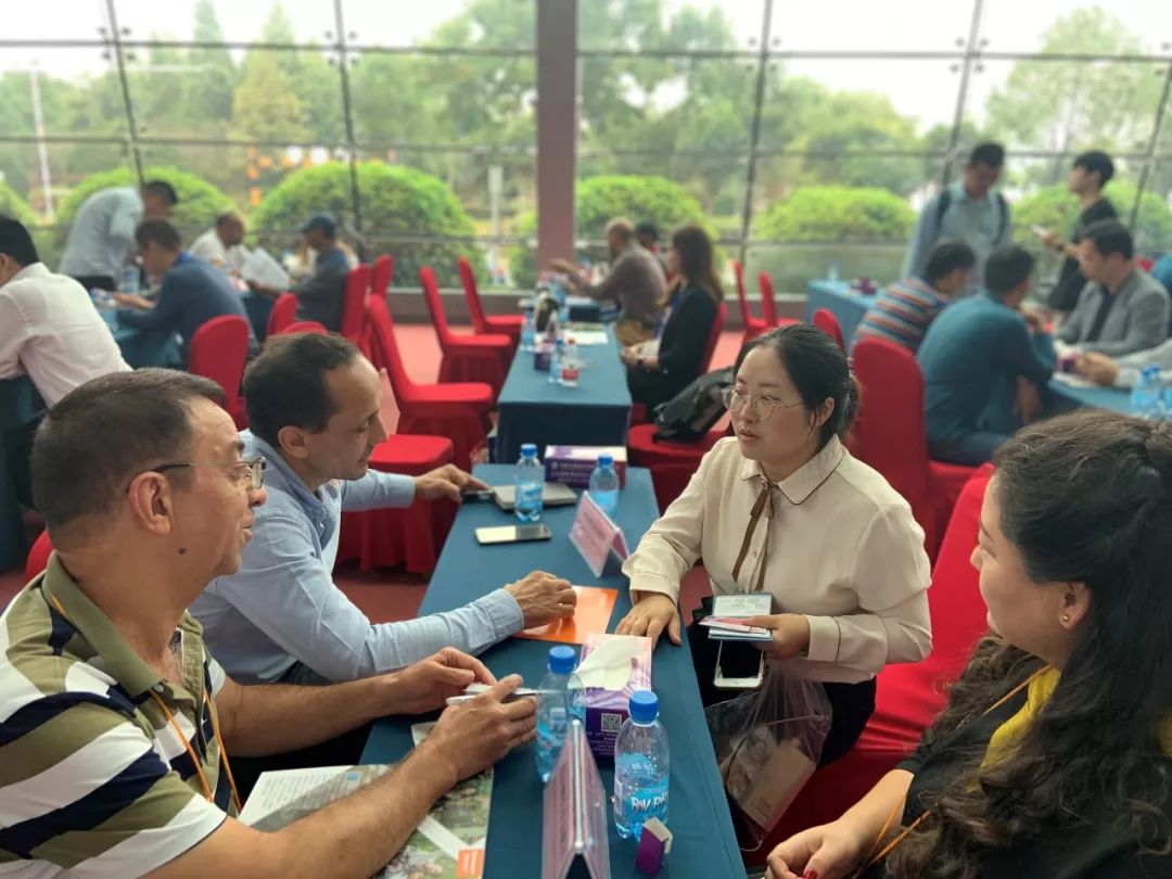 金箭电动车和绿佳电动车性价比,绿佳金箭格林豪泰电动车总代理