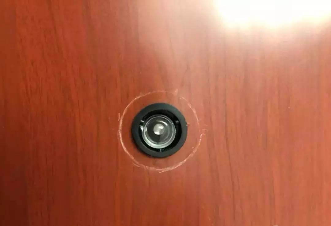 智能防盗门安全锁锁住了咋办,智能门锁安全还是普通防盗门安全