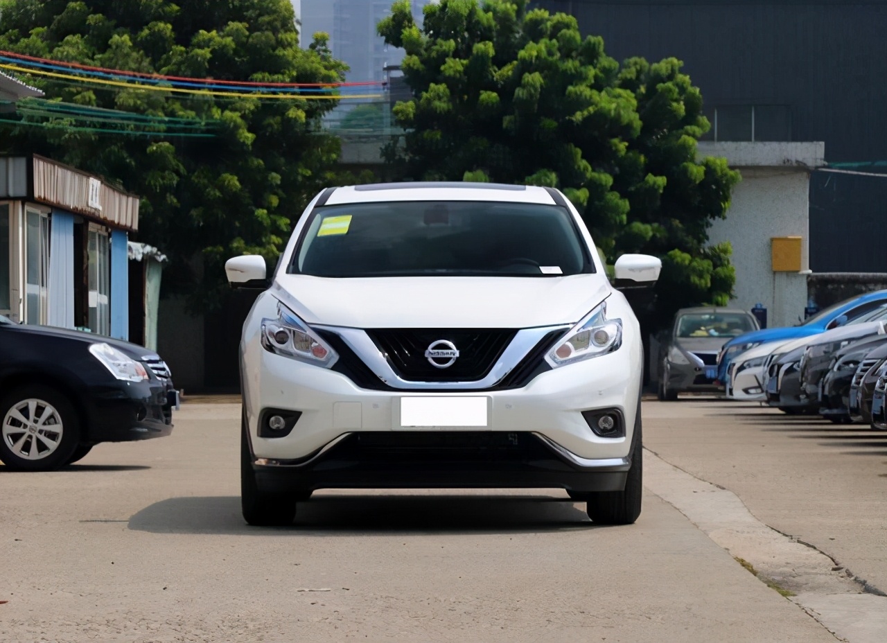 日产楼兰与汉兰达哪个值得买,日产楼兰27万左右提车感受