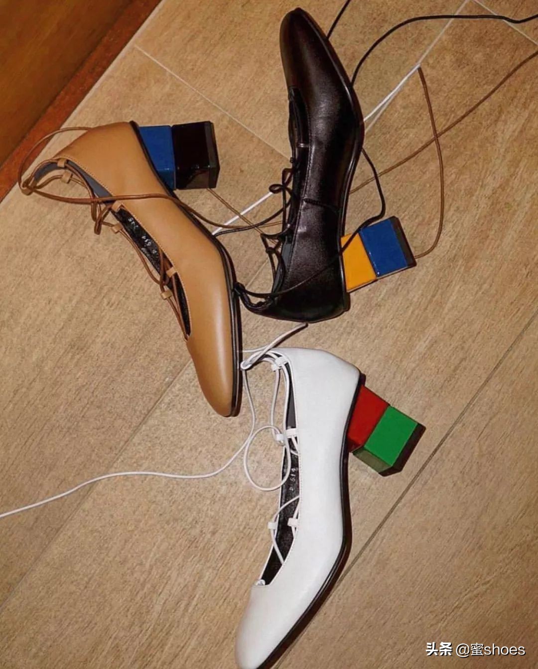 肯豆贝拉高跟鞋,肯豆和凯莉高跟鞋