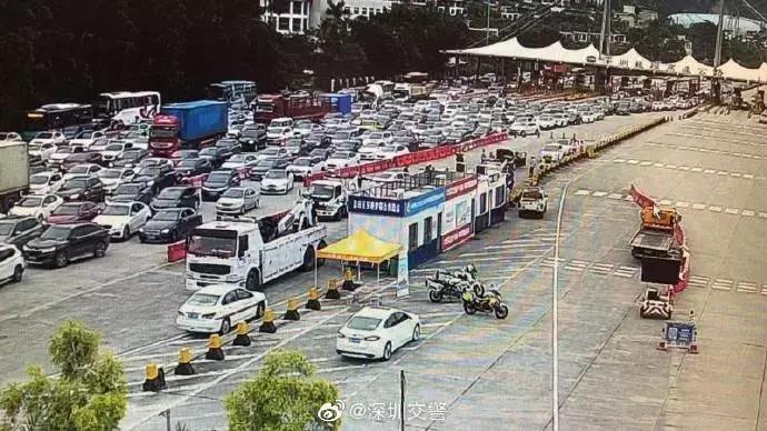 高速潮汐车道开通,全国首条自动化潮汐车道