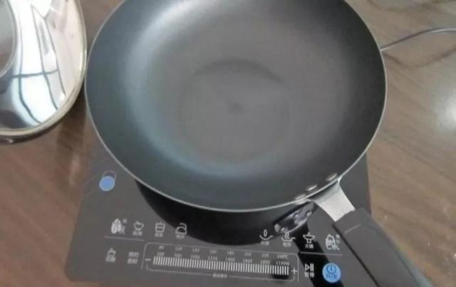 用电磁炉怎么不糊锅,用电磁炉有哪些危害