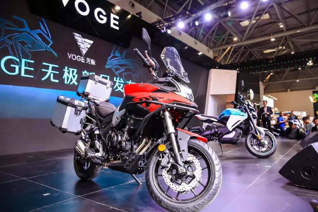 voge无极500r和豪爵铃木gsx250r,隆鑫voge大单缸