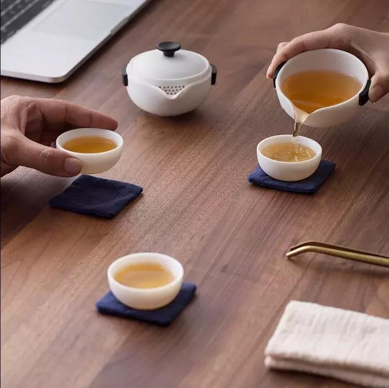 这是我见过最有设计感的水杯,24款世界上最具创意的杯子