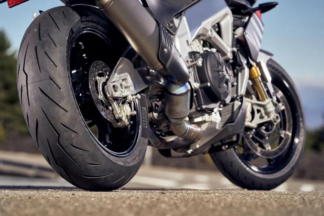 倍耐力diablorossocorsa2,倍耐力pirelli轮胎测评