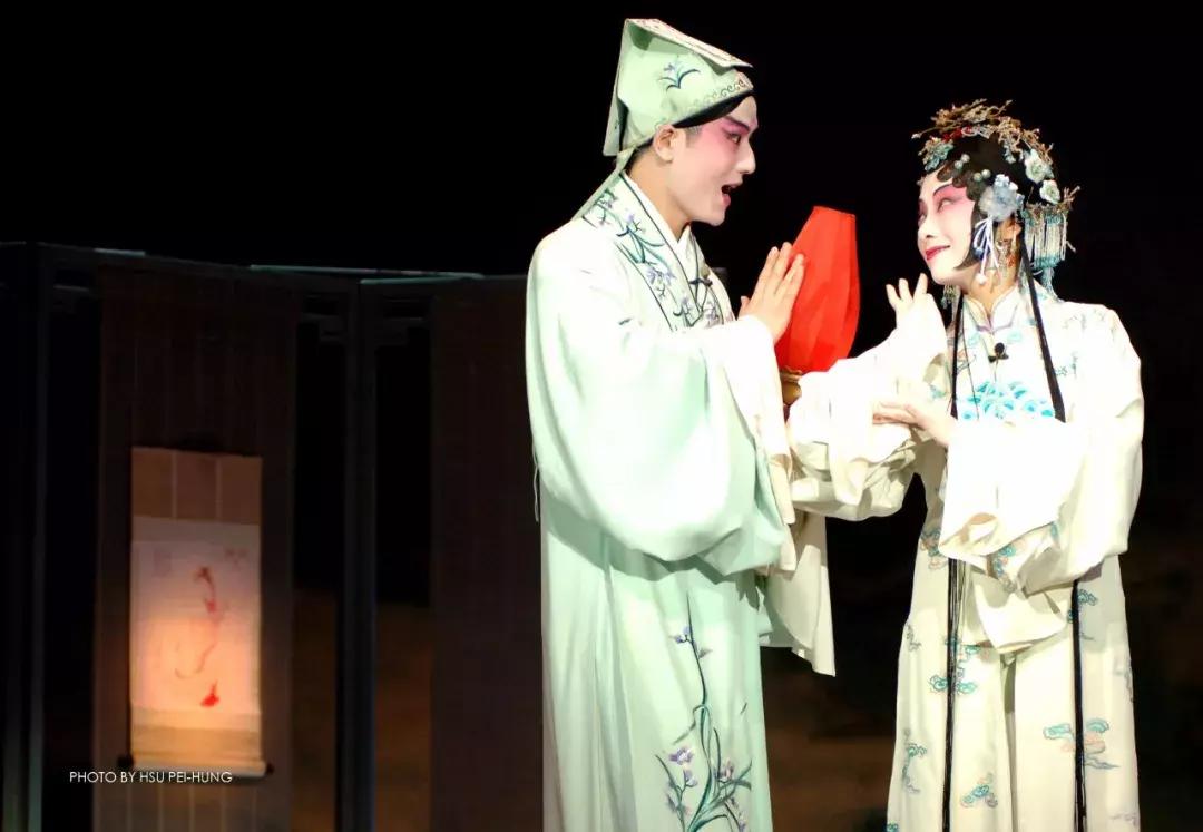 昆曲牡丹亭沈丰英俞玖林台词,沈丰英俞玖林牡丹亭