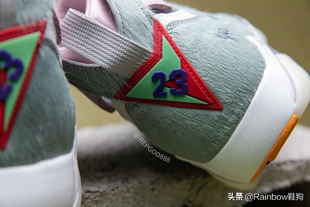 aj7兔八哥2015怎么搭配衣服,aj7兔八哥元年复刻
