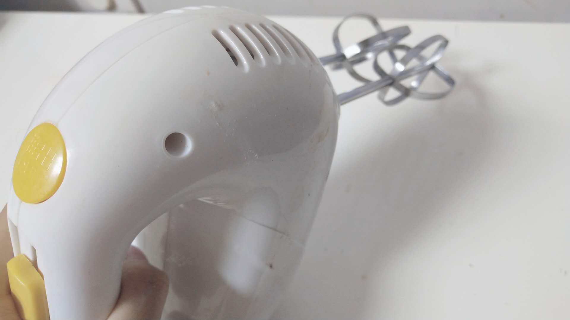 烘焙入门食谱蛋白打发技巧,做蛋糕蛋白打发不起来了怎么办