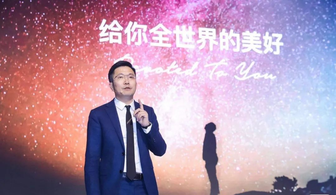 寺库“围城”，李日学百年大计难讲