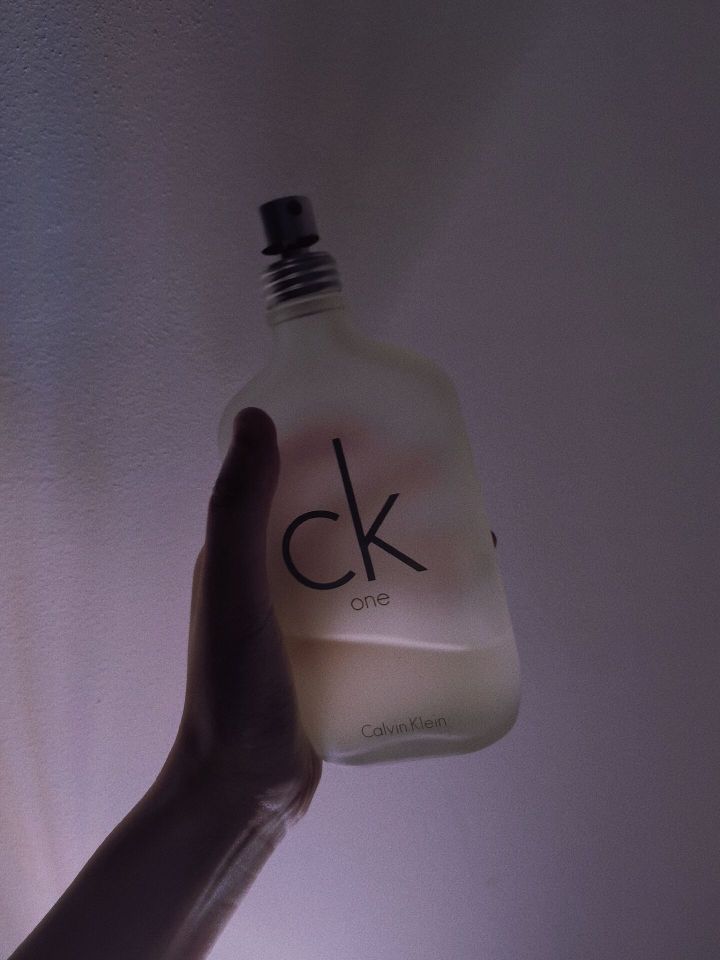 只有在梦里才能感受到一丝美好,在梦里好像什么都是美好的