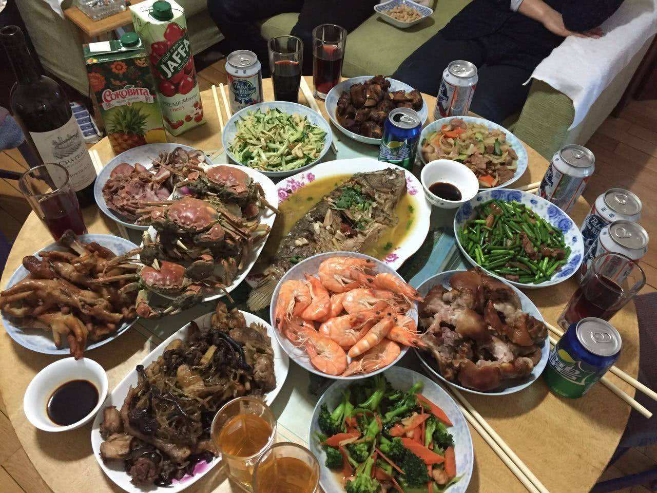 晚餐可以吃太饱吗,晚餐太饱与冠心病