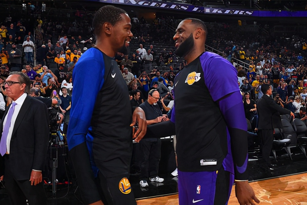 杜兰特新秀迷弟,篮网杜兰特詹姆斯