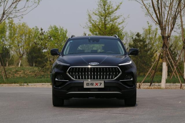 最新款江淮嘉悦x7,意大利的设计