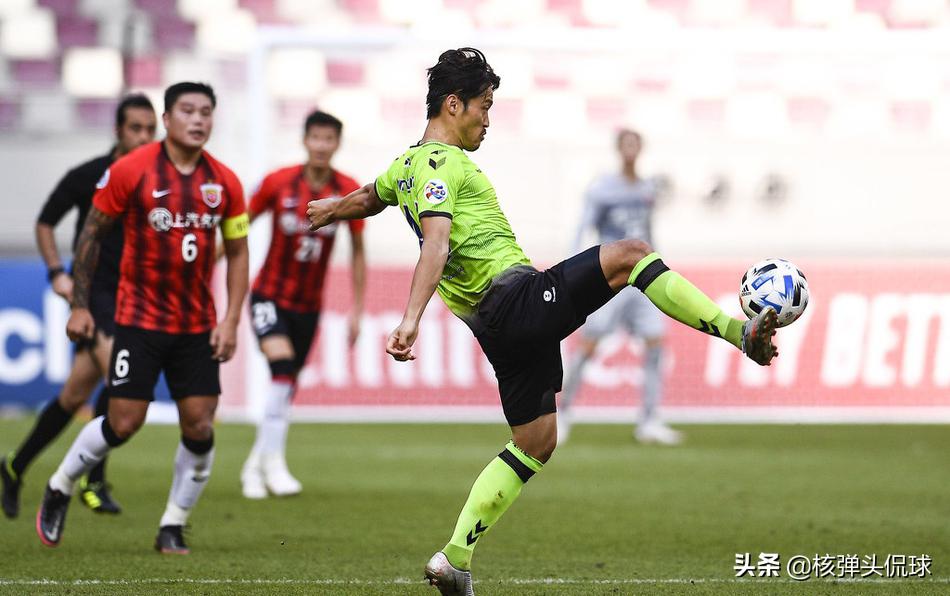 上港爆冷1-2不敌申花,亚冠最新积分榜上港