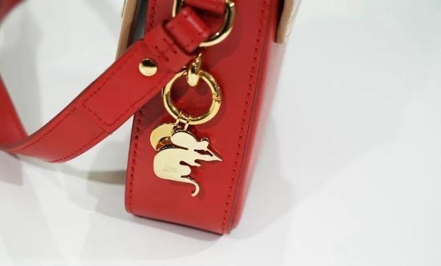 春节要到了,终于找到一款最棒的小红包“蔻依鼠年款”很讨喜