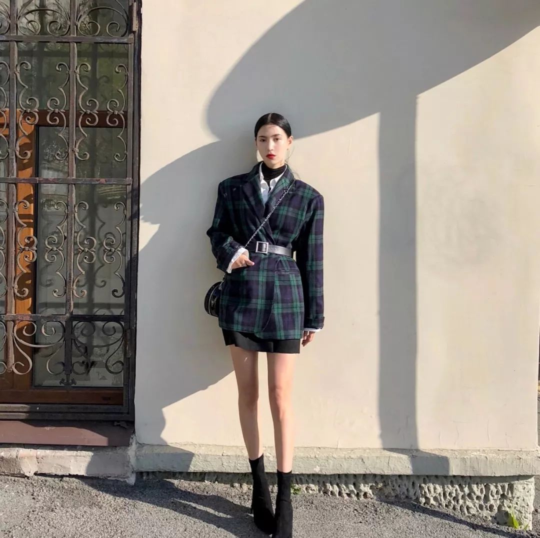 2019流行这几款靴子气质显瘦,2021年百搭好看的靴子