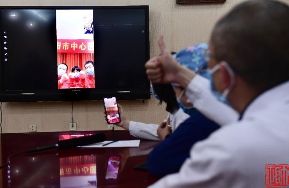 不破疫情终不还,不破新冠誓不还