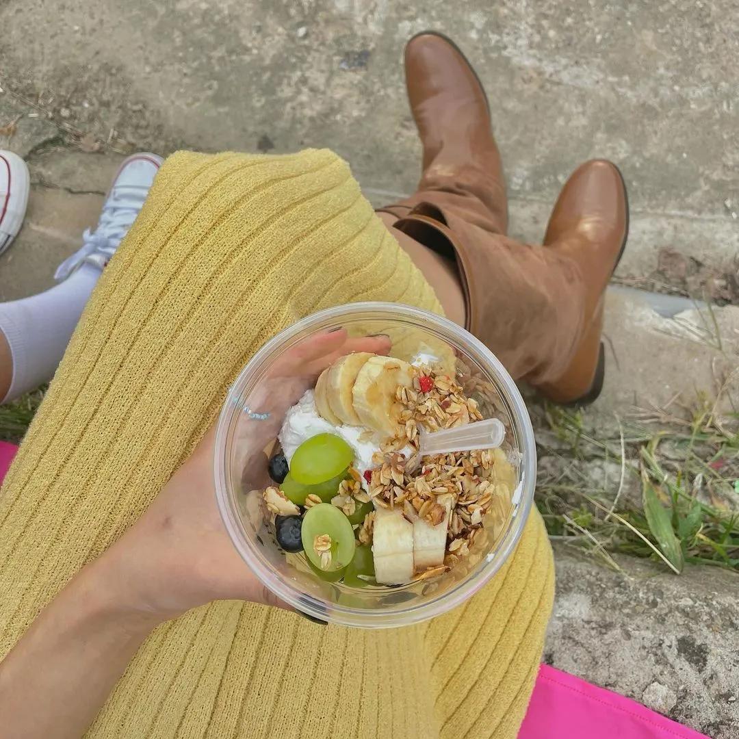 明星同款针织衫日常穿搭,秋天衣服推荐女毛衣