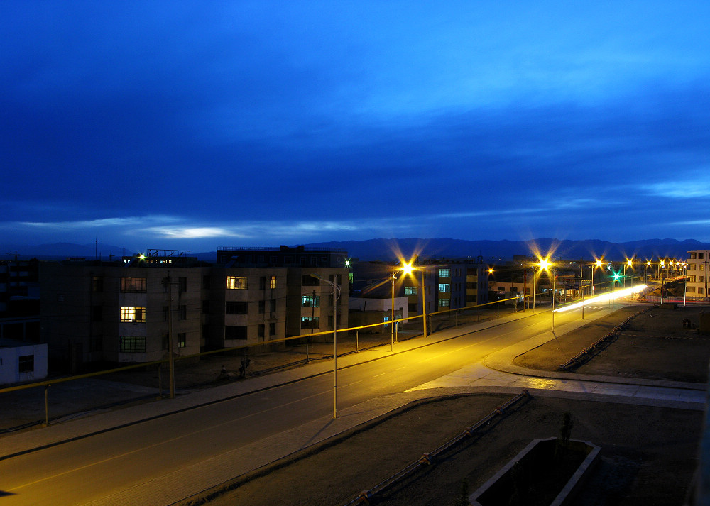 最孤独城市：孩子八九岁了没见过树