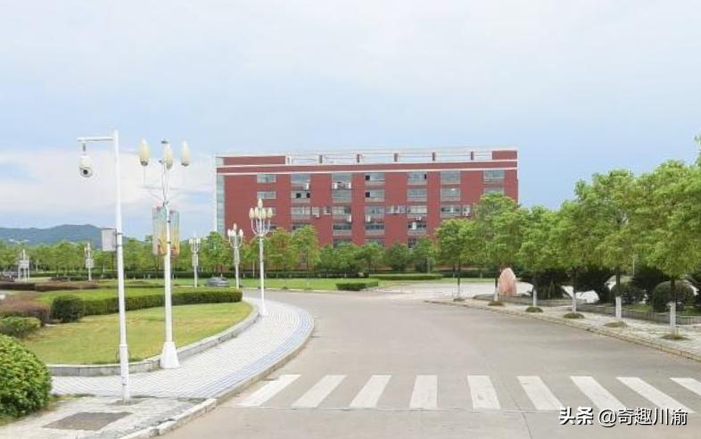 江西一所奇怪的高校,创办之初就是大学,合并升级后却更名为学院