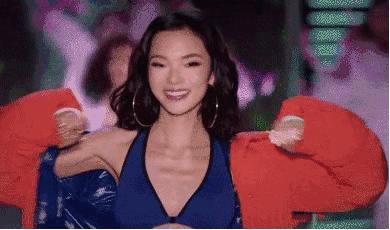 维密走秀为什么会摔倒,维密秀出丑盘点