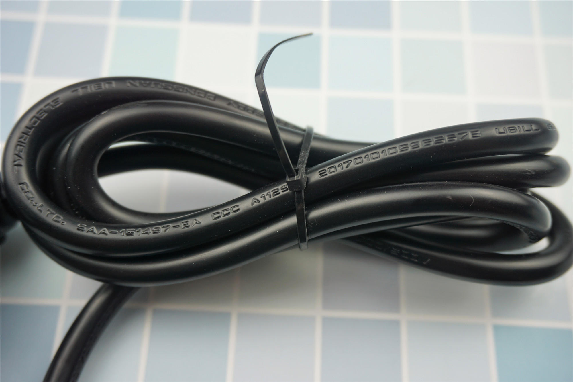 爱国者带线充电宝大容量20000快充,爱国者15w无线快充