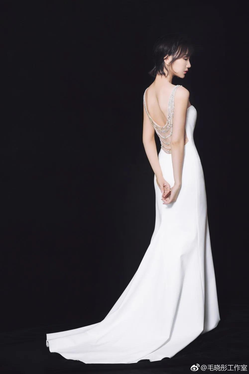 毛晓彤问心同款穿搭,毛晓彤怦然心动20岁穿搭