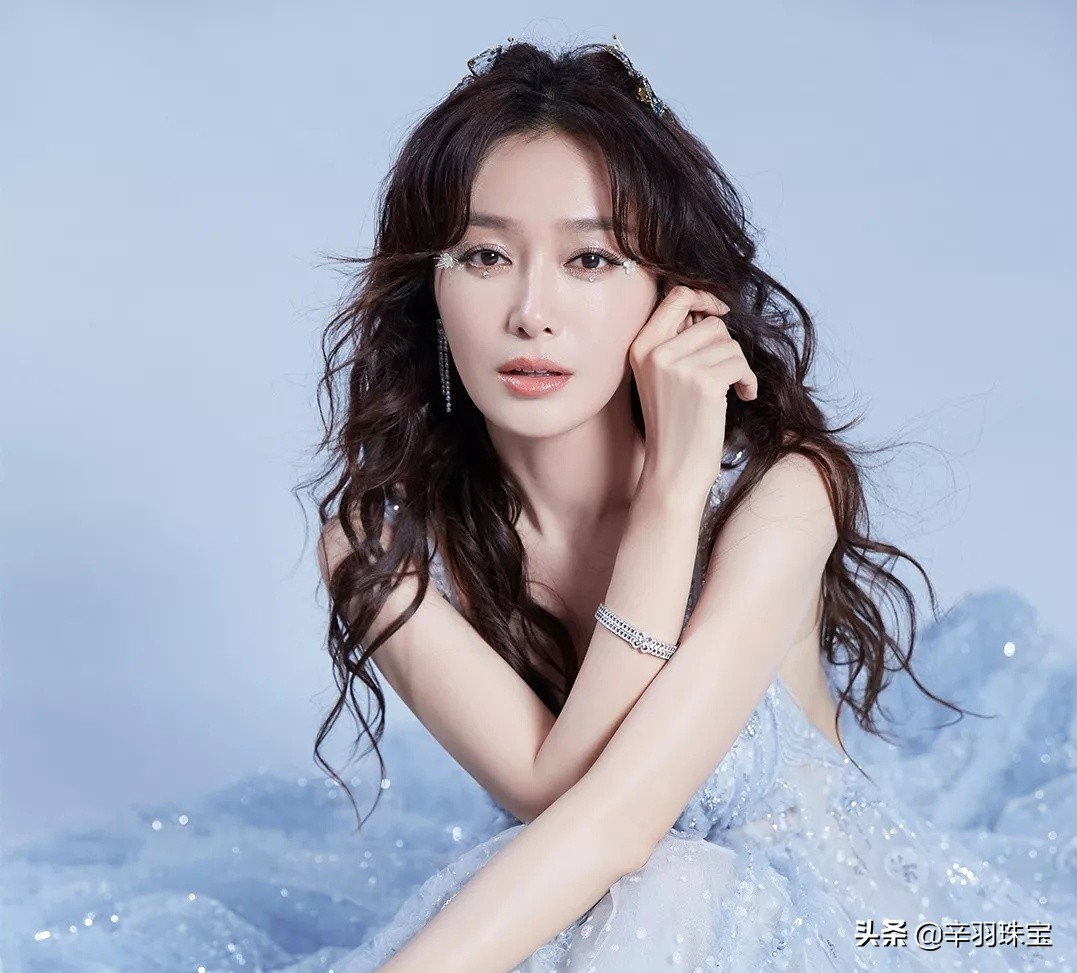 选钻戒什么样的性价比高,挑选钻戒看什么