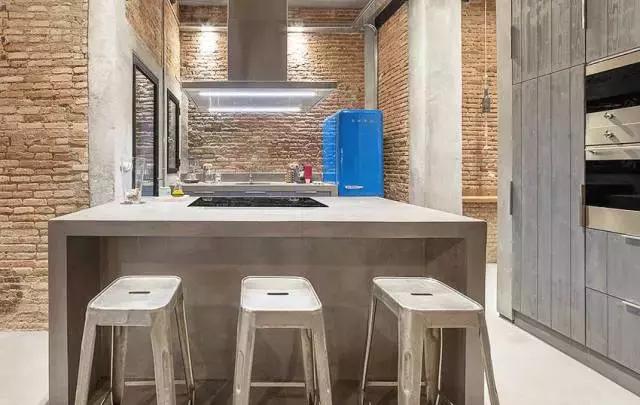 「布稀奇」裸砖墙这应用手法,除了糙汉子还有谁敢这么“裸”?