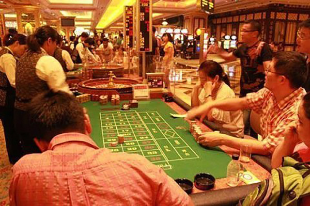 在澳门,你真的有机会连赢1000万,并且带出门吗？现实和电影不一样