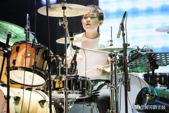 黄河鼓手山西歌舞剧院,黄河小鼓手