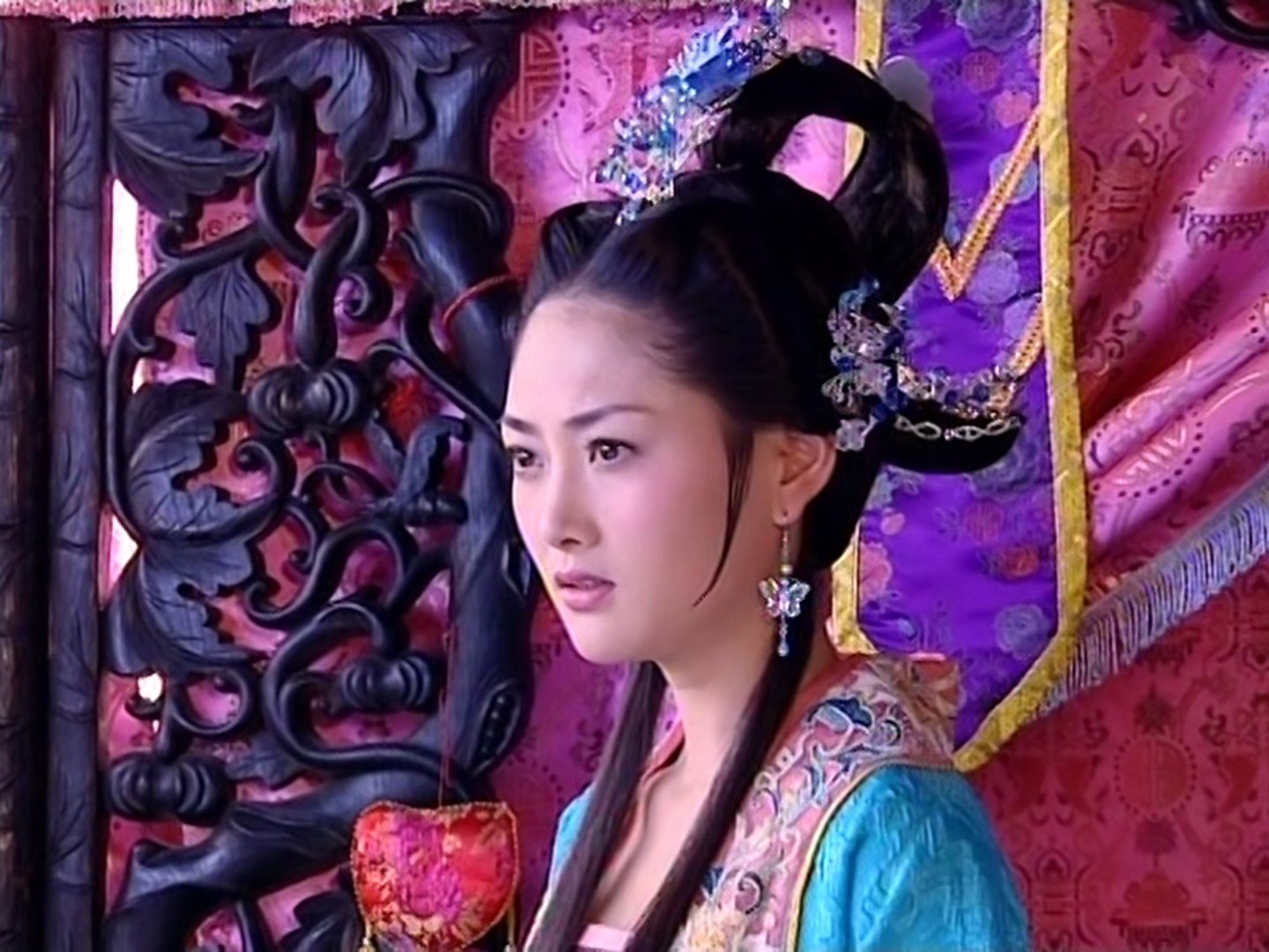 天仙配七仙女在董永面前现身完整,天仙配七仙女和董永白头偕老