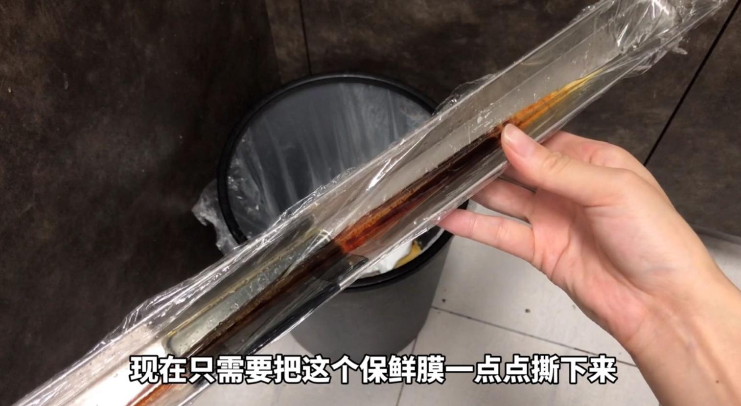 侧吸式油烟机油盒怎么清理,厨房油烟机油太厚用啥能清理干净