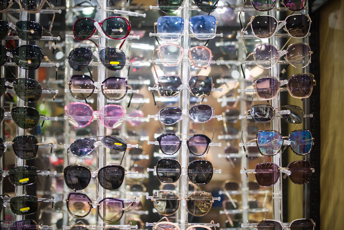 高度近视还有必要护眼吗,中国近视600度以上的人多吗