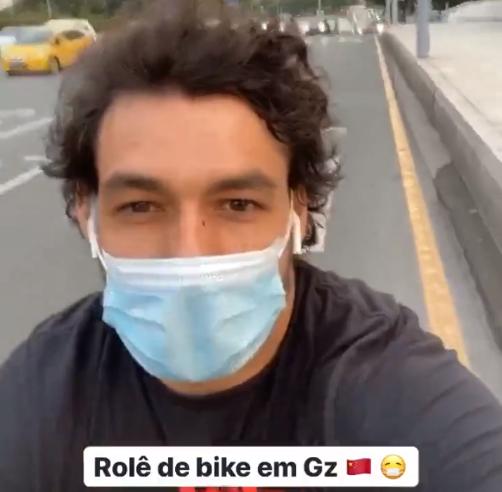 身份认同感UP！高拉特骑单车在广州遛弯，享受中国人的快乐