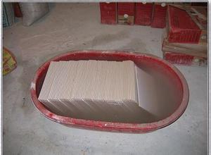 卫生间瓷砖表面掉瓷什么原因,全瓷瓷砖可以泡水吗