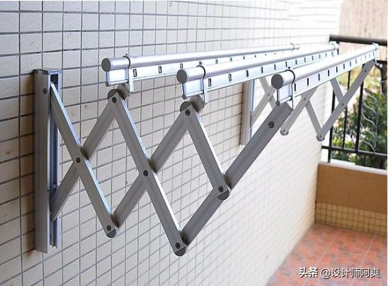 生活阳台布置晾衣服不尴尬,阳台改造既要晾衣服又要舒适