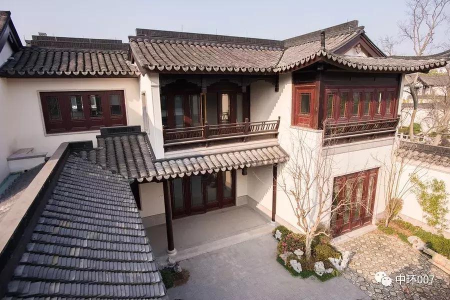 财经女股神,女股神倒在牛市