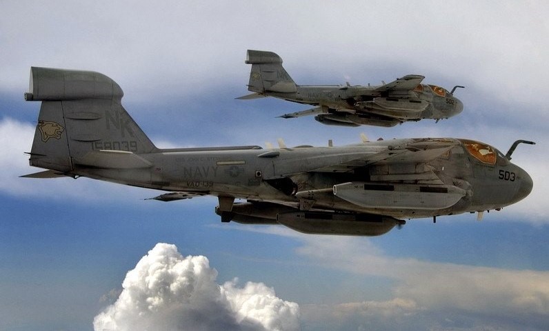 歼20歼16最新视频,歼20亮相16年中国航展