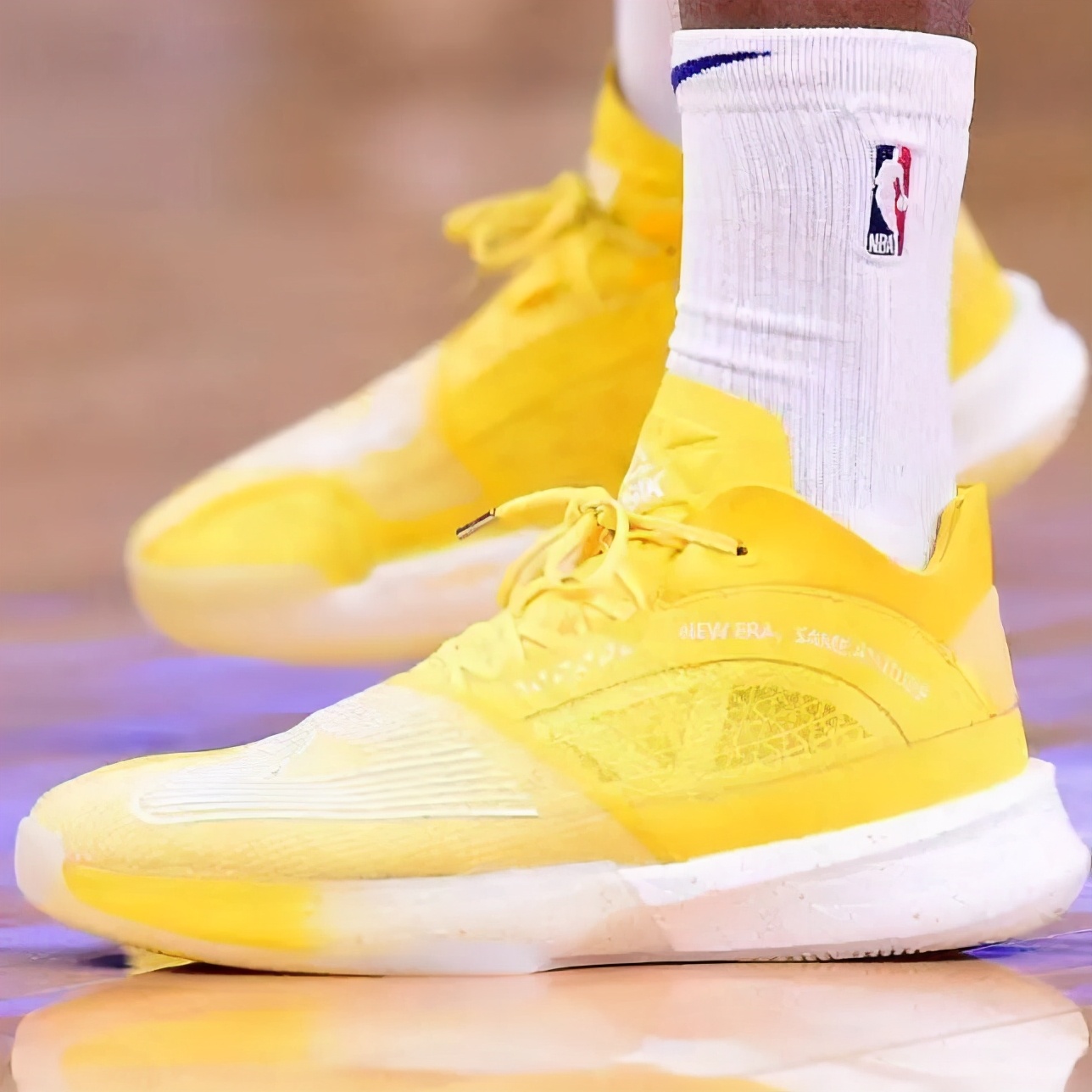 匹克大三角和全城9v2,匹克大三角和全城9对比