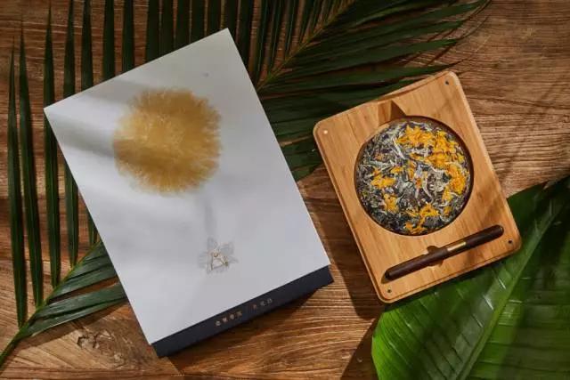 她住在西双版纳17年，再造6666亩雨林，做出了独一无二的茶