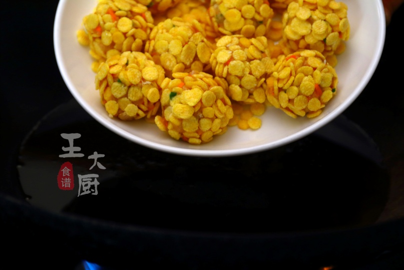 鸡胸肉炸小酥肉的最简单方法,鸡胸肉怎么炸小条