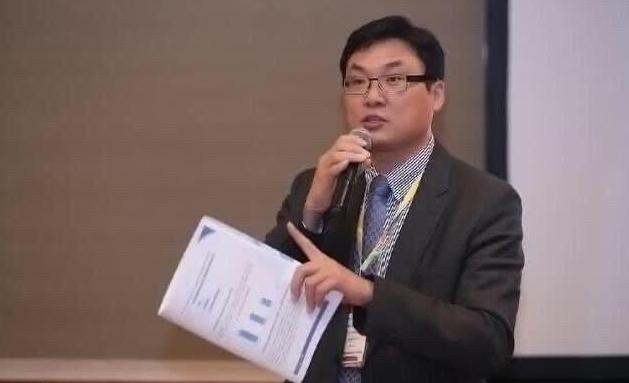 高学历、高职位,杰瑞鲍毓明、澳籍跑步女:忽略的特质,有才无德