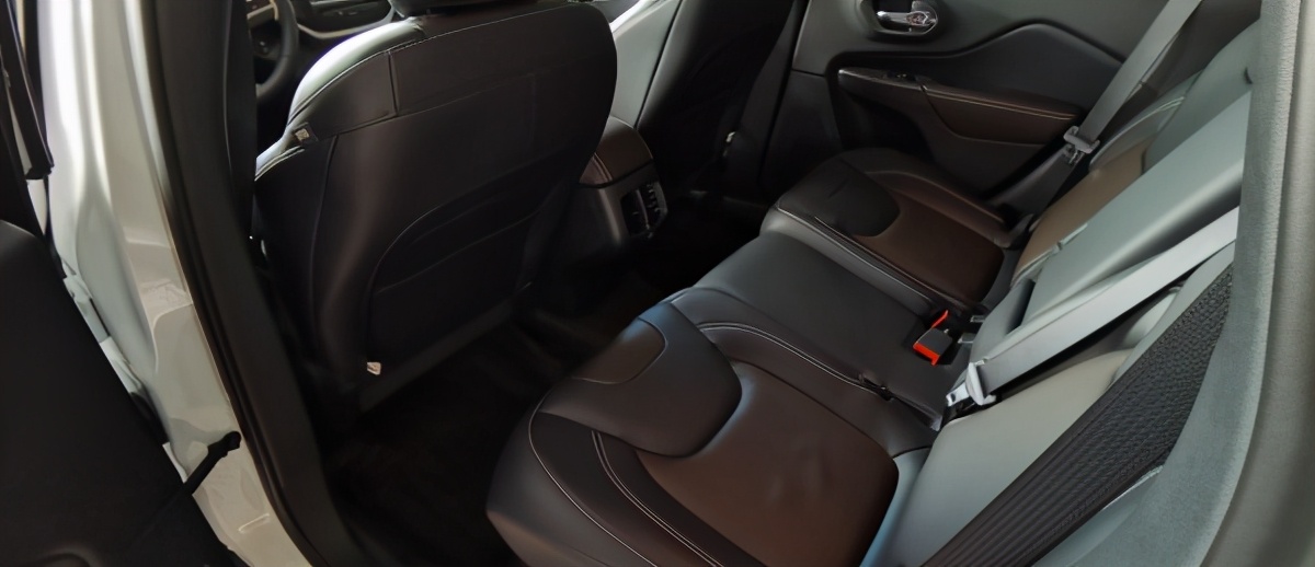 自由光全系车型,自由光2.0l驾驶感受